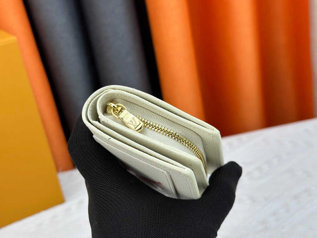 【ルイヴィトン】シンプルで上品なミニ財布 限定販売中