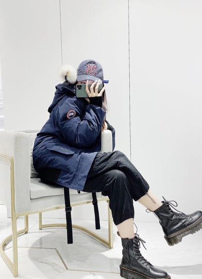 【カナダグース】女性と男性★ショート丈可愛い★Chilliwack Bomberチリワック6色