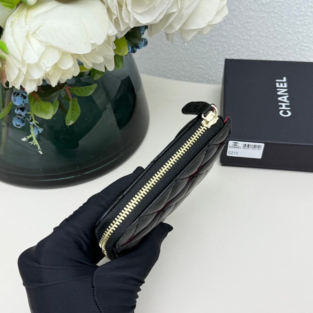 【シャネル】使いやすさ抜群！クラシック ジップ コインパース