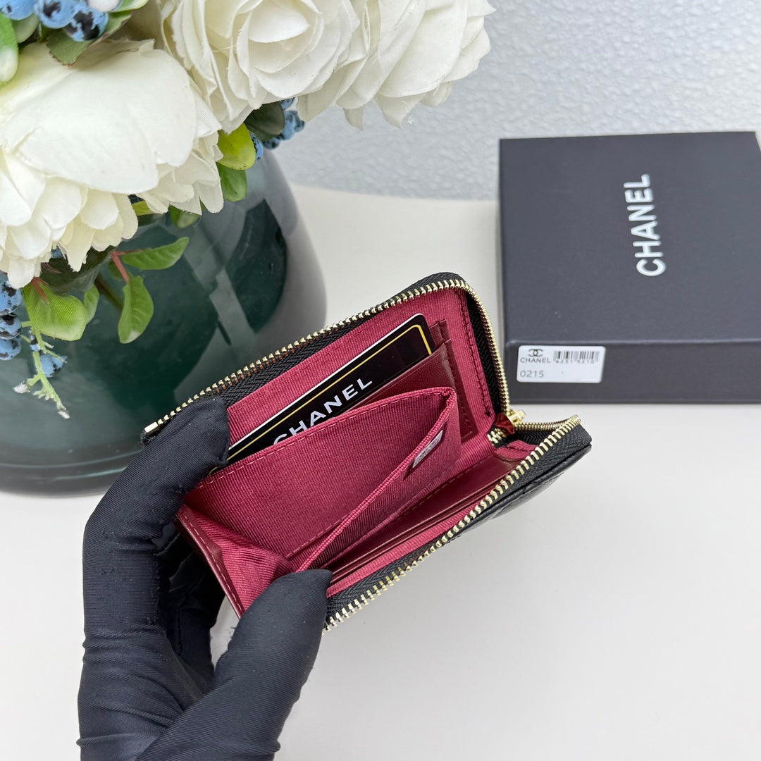 【シャネル】使いやすさ抜群！クラシック ジップ コインパース