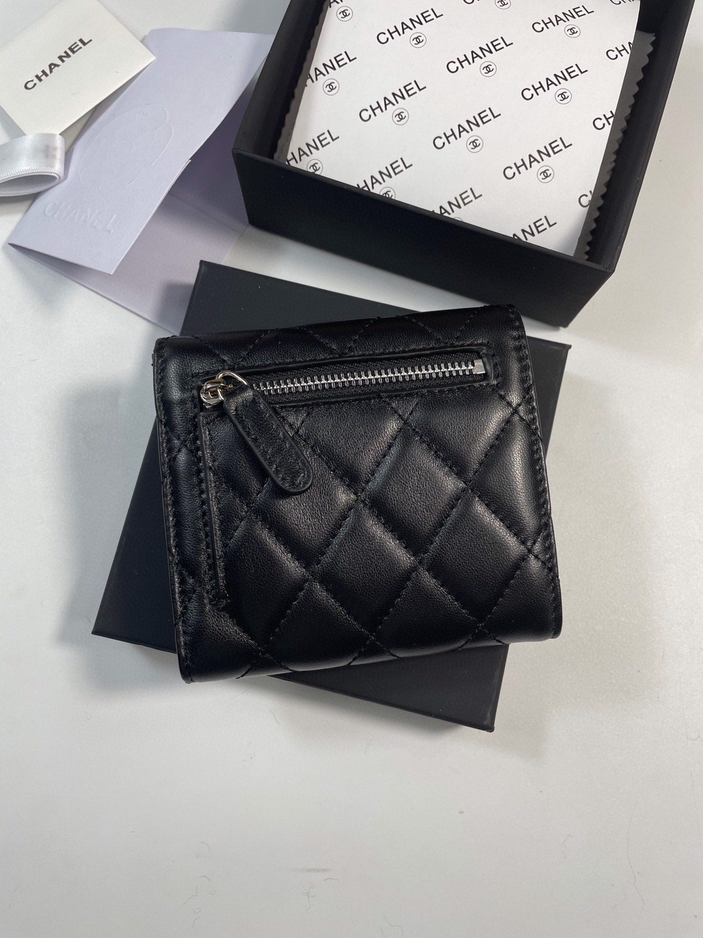 【シャネル】マトラッセ♪二つ折り財布 ♪ミニウォレット*キャビアスキン黒AP0229 AP0231