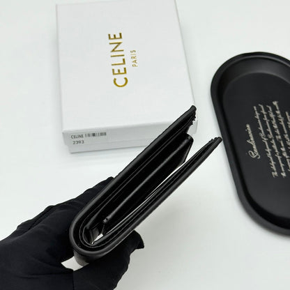 【セリーヌ】新作★バイフォールドウォレット3色関税送料無料