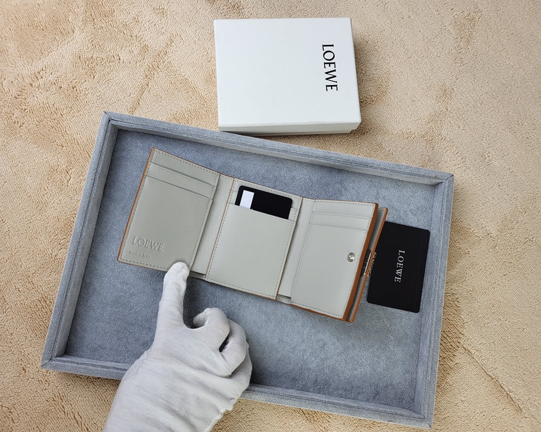 【ロエベ】ミニウォレット 4カラー 2025新作 今だけ限定