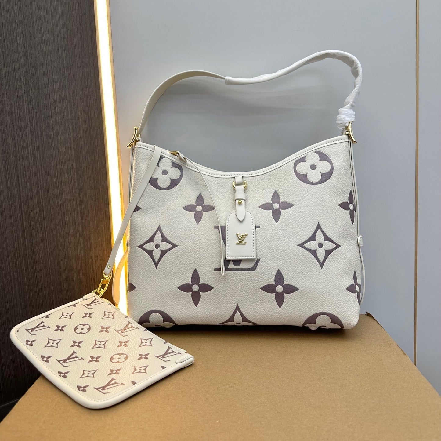 【ルイヴィトン】上品なデザイン♪すべてをキャリー6色関税送料込み