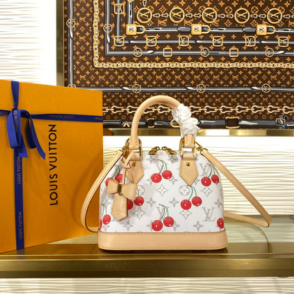 【ルイヴィトン】新作コラボLV x TMアルマBB さくらんぼ ハンドバッグ M14234