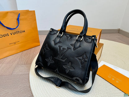 【ルイヴィトン】◆新作トートバッグ｜鮮やかな6色展開、カジュアルからフォーマルまで万能♪オンライン限定！