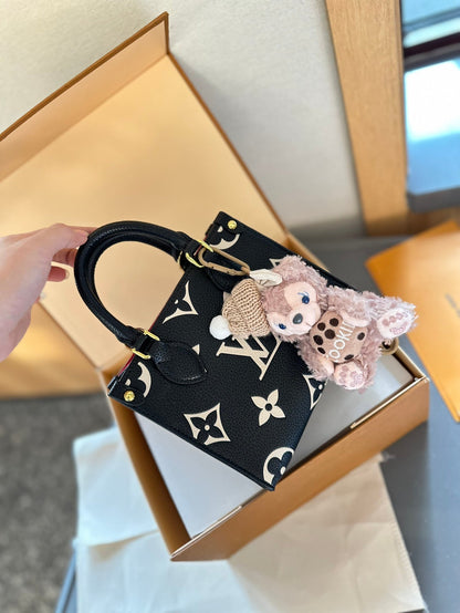 【ルイヴィトン】♢OnTheGo｜圧紋レザーの高級感、今季注目のスタイル♪即日発送対応