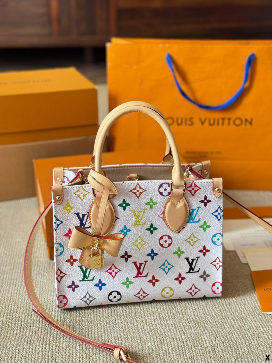 【ルイヴィトン】◆新品トートバッグ｜村上隆コラボレーション♪会員限定販売