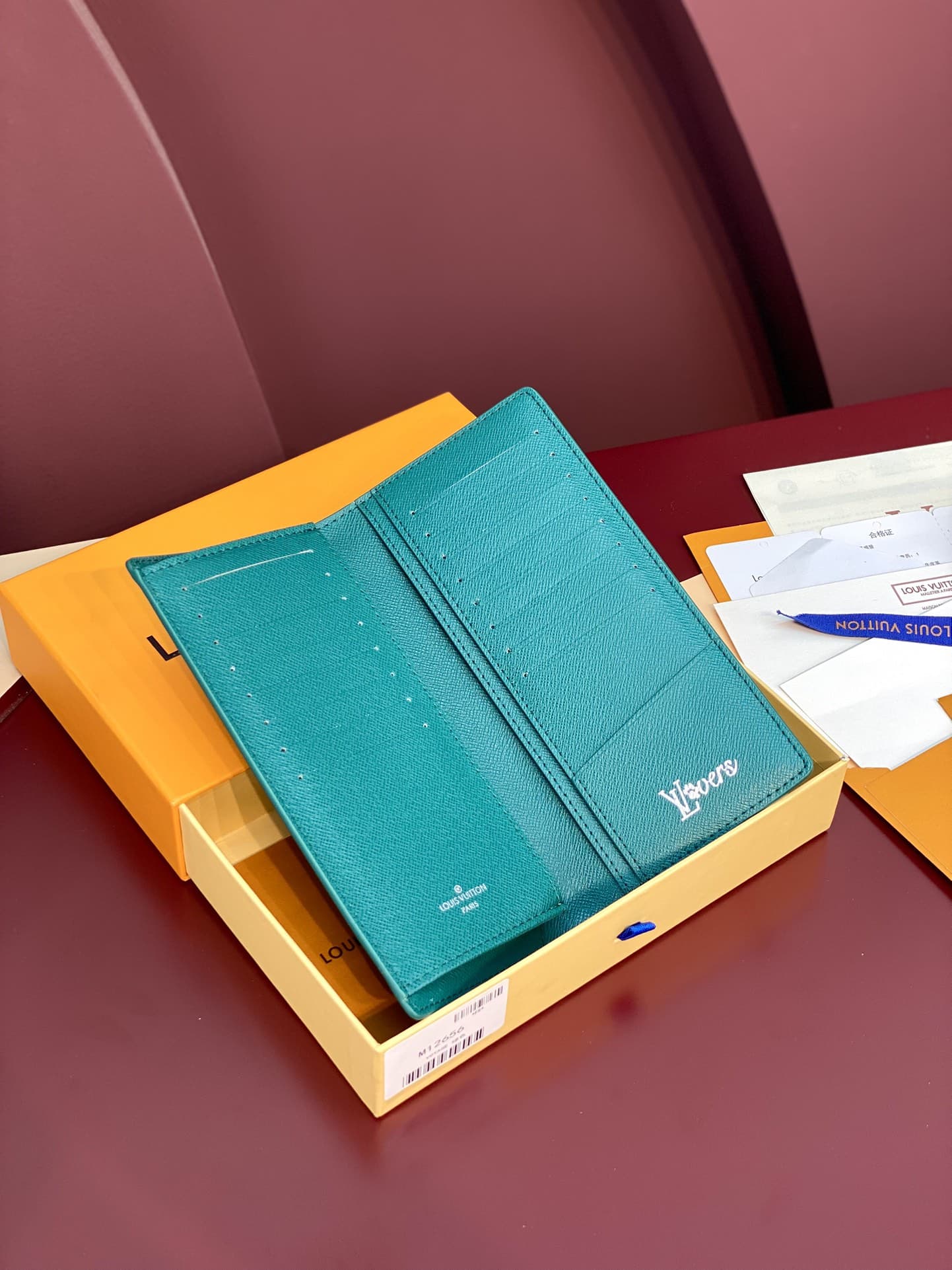 【ルイヴィトン】カード＆名刺入れ付多用途長財布 今季注目♪2色展開