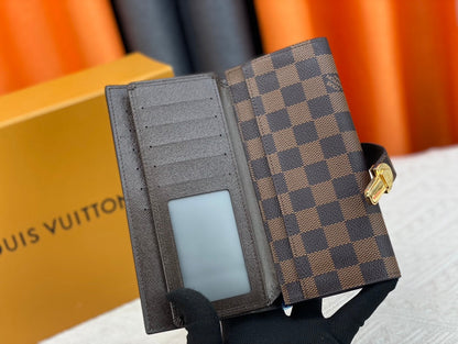 【ルイヴィトン】Curieuse長財布 多機能で洗練された大人の魅力