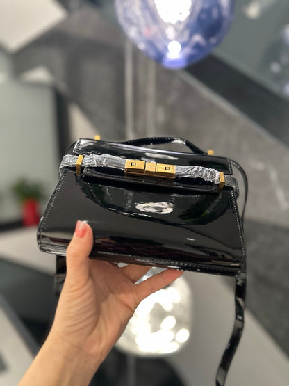 【サンローラン】大人気☆マンハッタン ミニ ショルダーバッグ