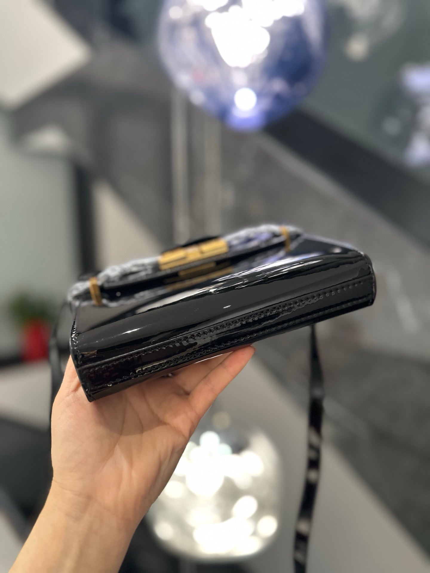 【サンローラン】大人気☆マンハッタン ミニ ショルダーバッグ